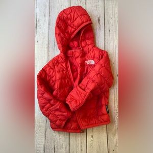 North face lightweight puffer, coral